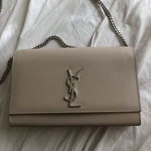 YSL Kate Medium grain Saint Laurent